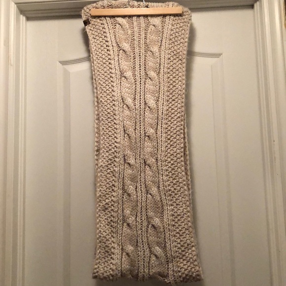 Beaver Canoe- infinity scarf - Picture 2 of 5